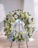 corona de flores para funeral toda blanca